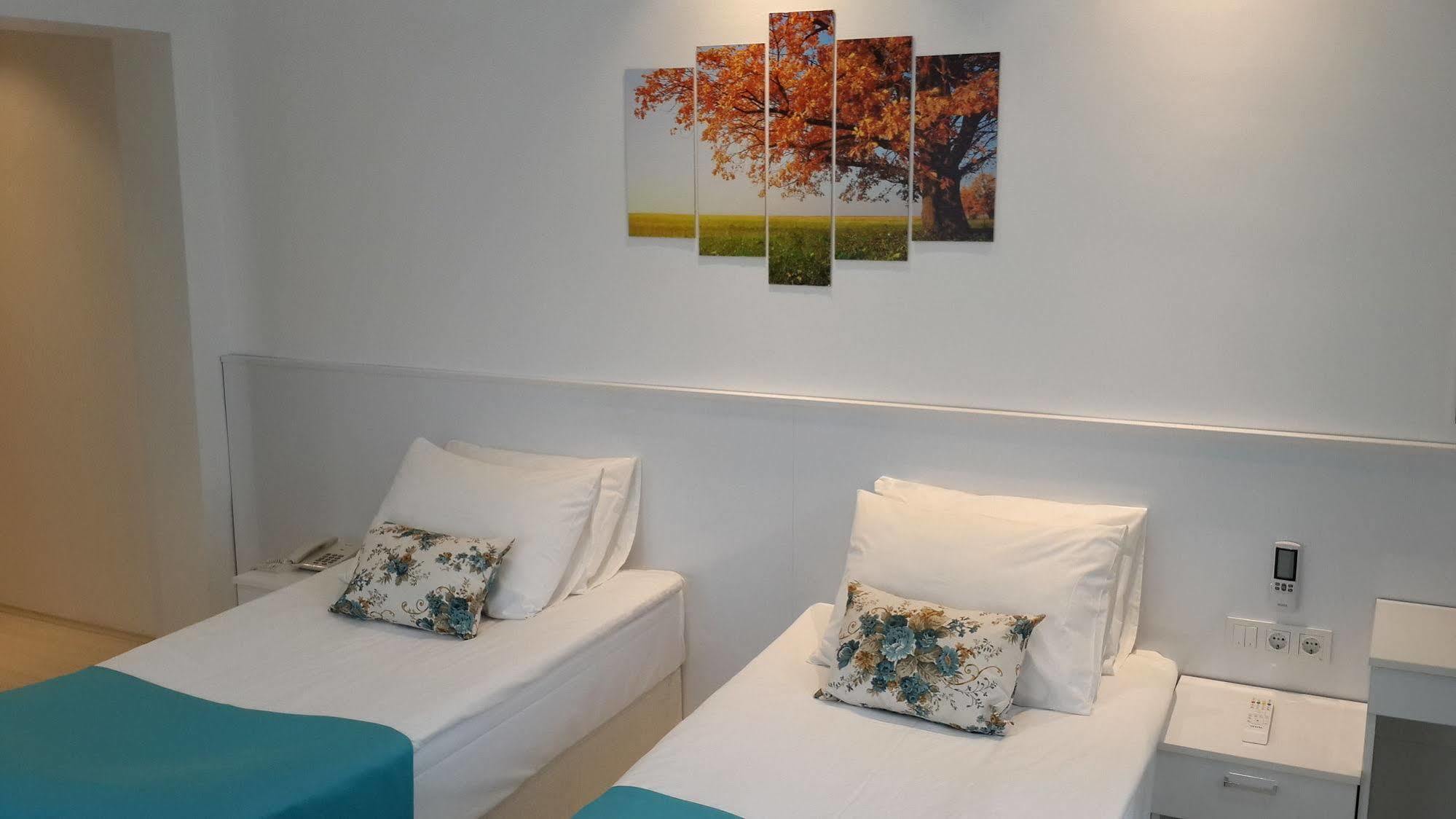 Payidar Hotel Istanbul Exterior photo